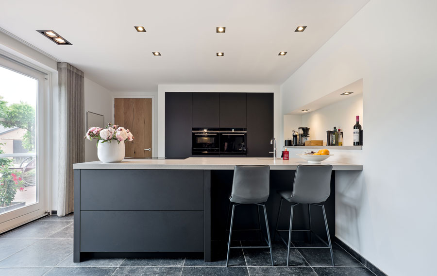 Lieber eine hohe oder eine niedrige Decke in der Küche? | Plameco